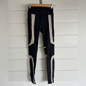 Alo Leggings XS Black With Sheer Like-New